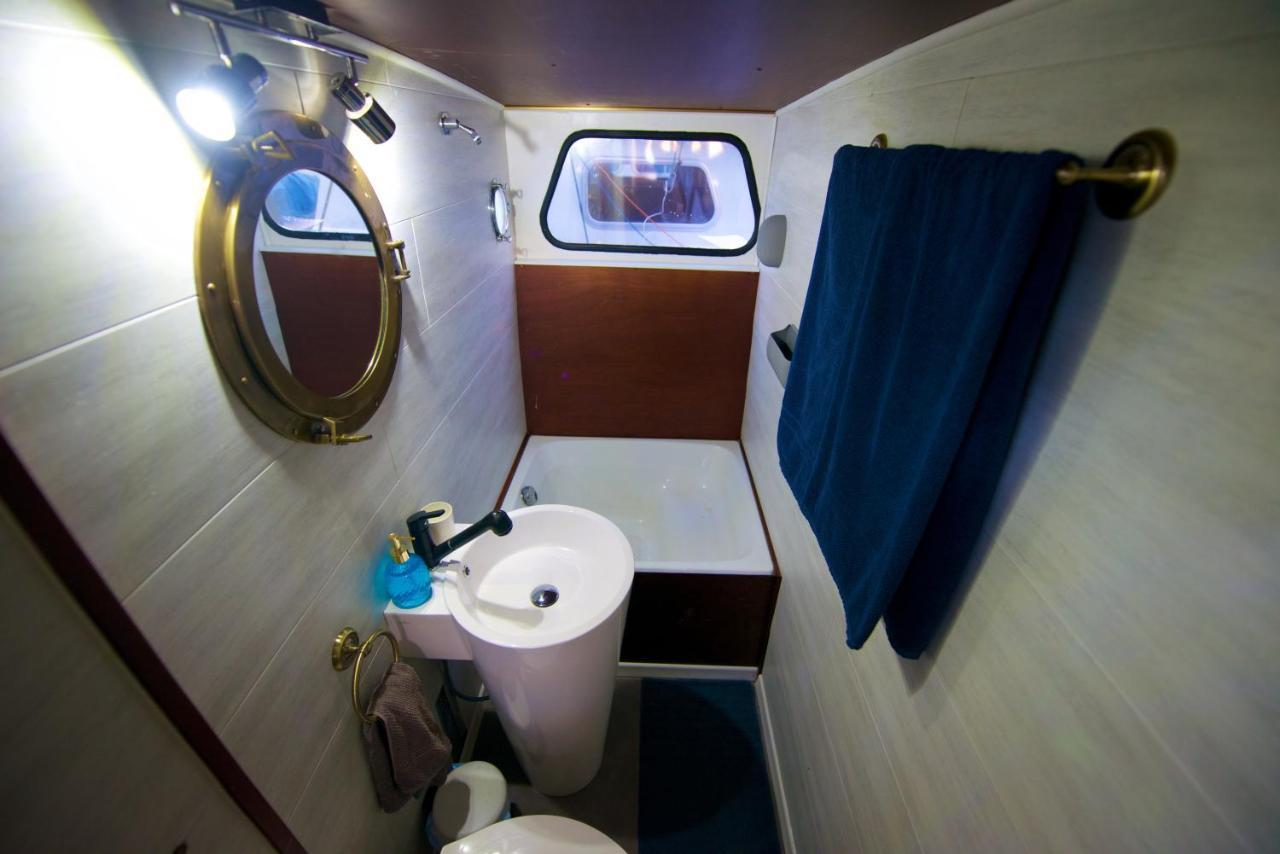 Homeboat-Bateau Hotel Genève Eksteriør bilde